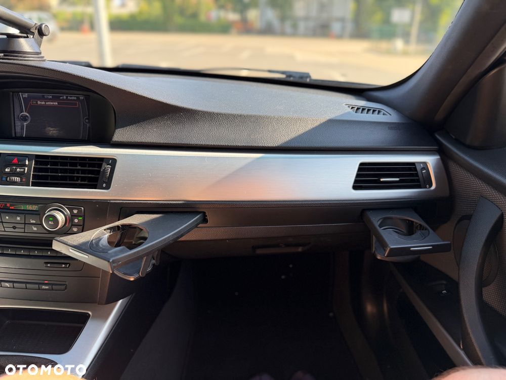 BMW Seria 3 318d Sport Line - 16