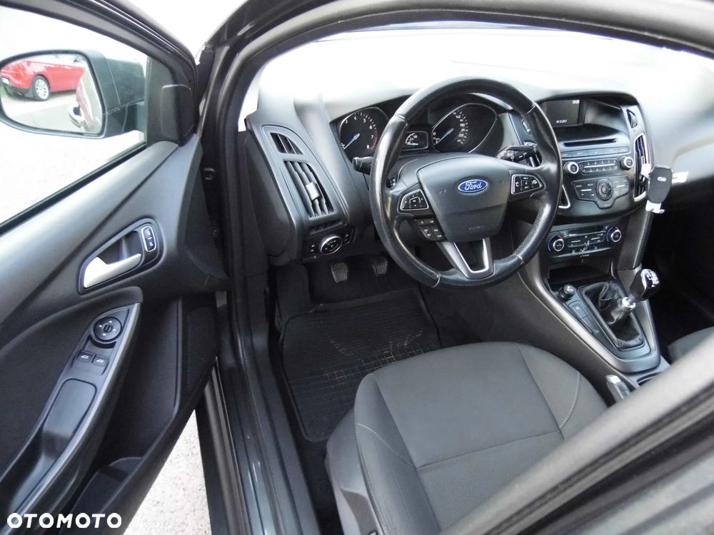 Ford Focus 1.0 EcoBoost Start-Stopp-System ACTIVE DESIGN - 19
