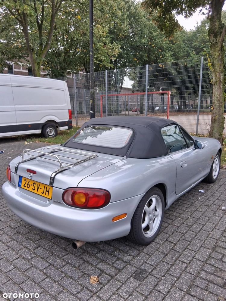 Mazda MX-5 1.6i 16V - 5
