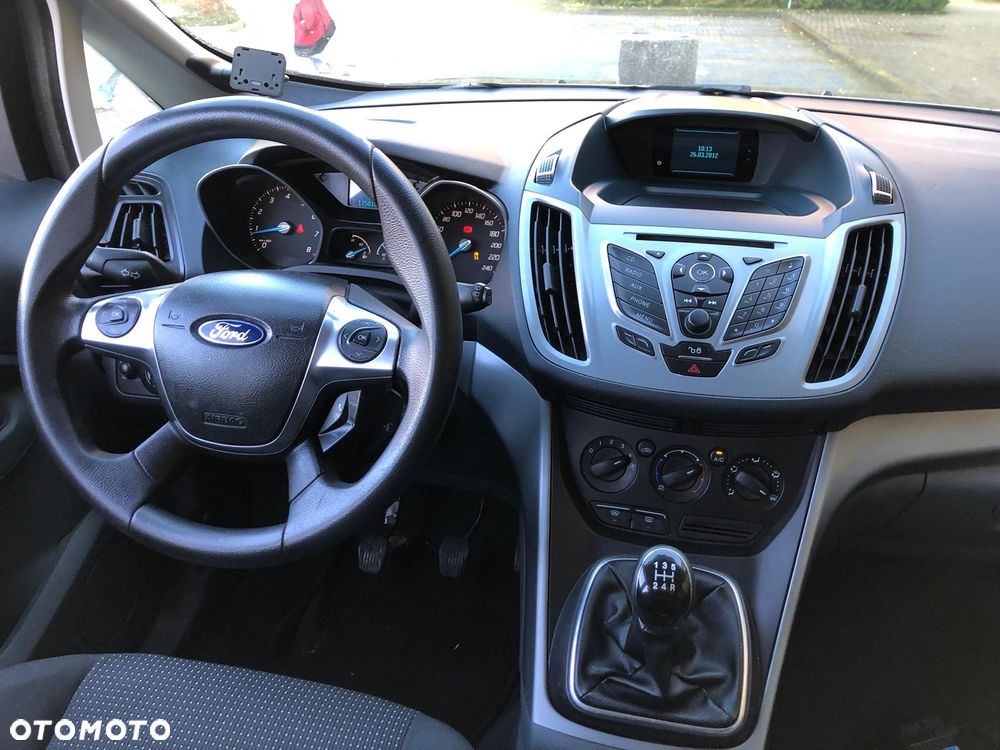 Ford C-MAX - 13