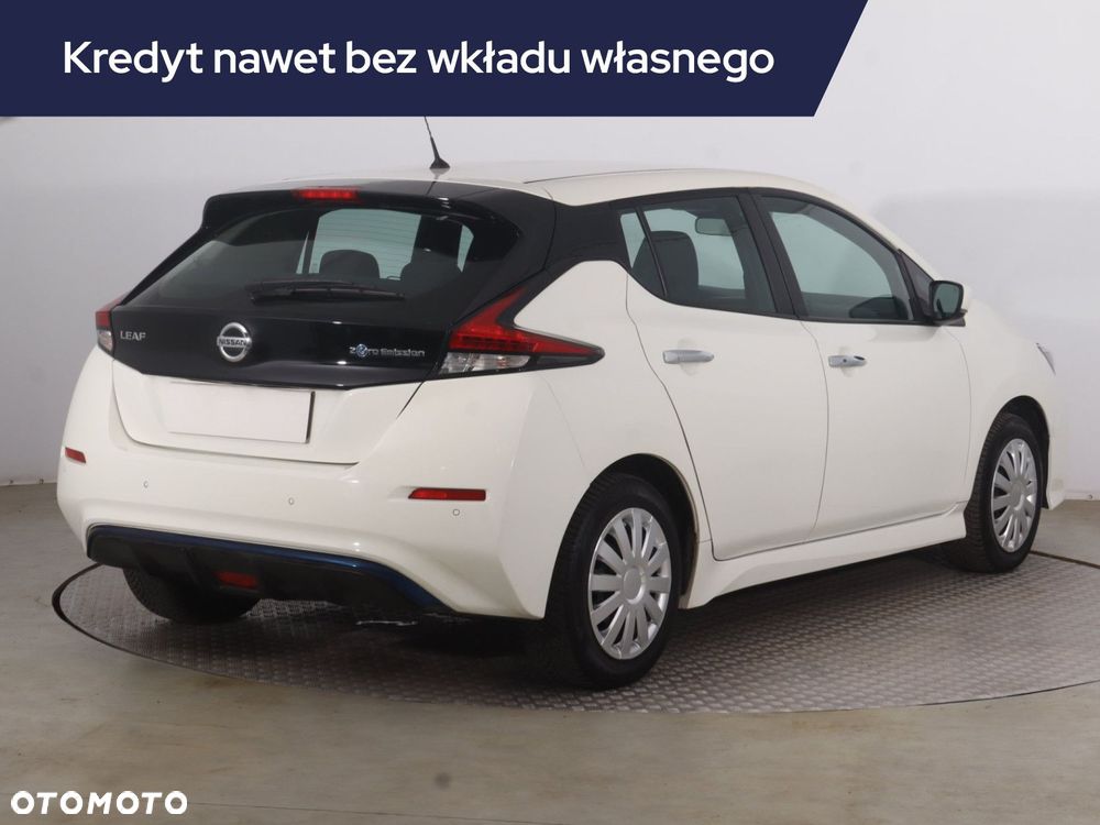 Nissan Leaf - 7