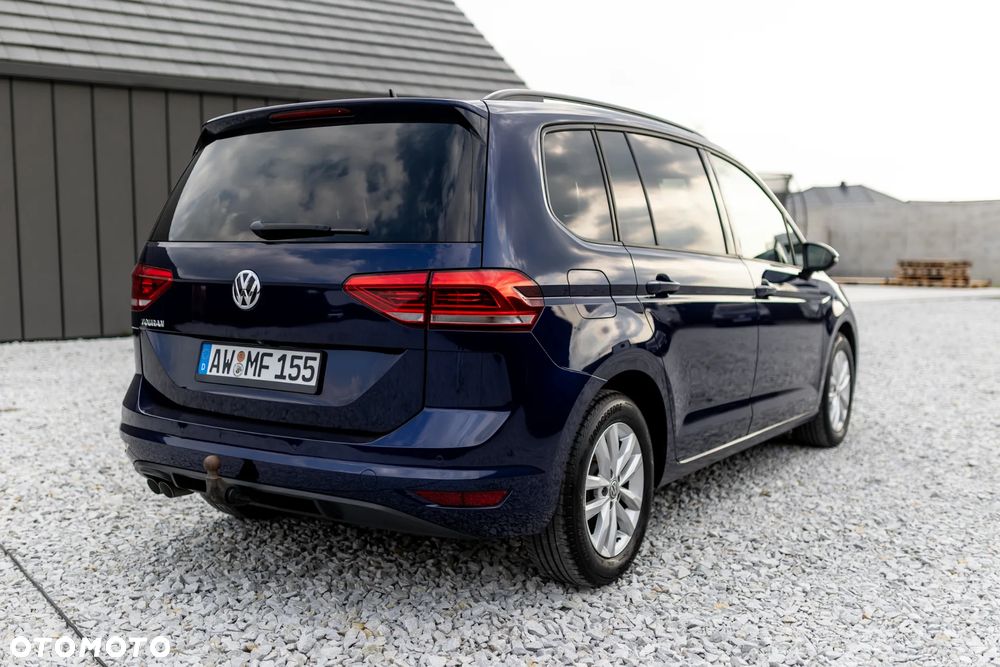 Volkswagen Touran 2.0 TDI SCR (BlueMotion Technology) DSG Comfortline - 11