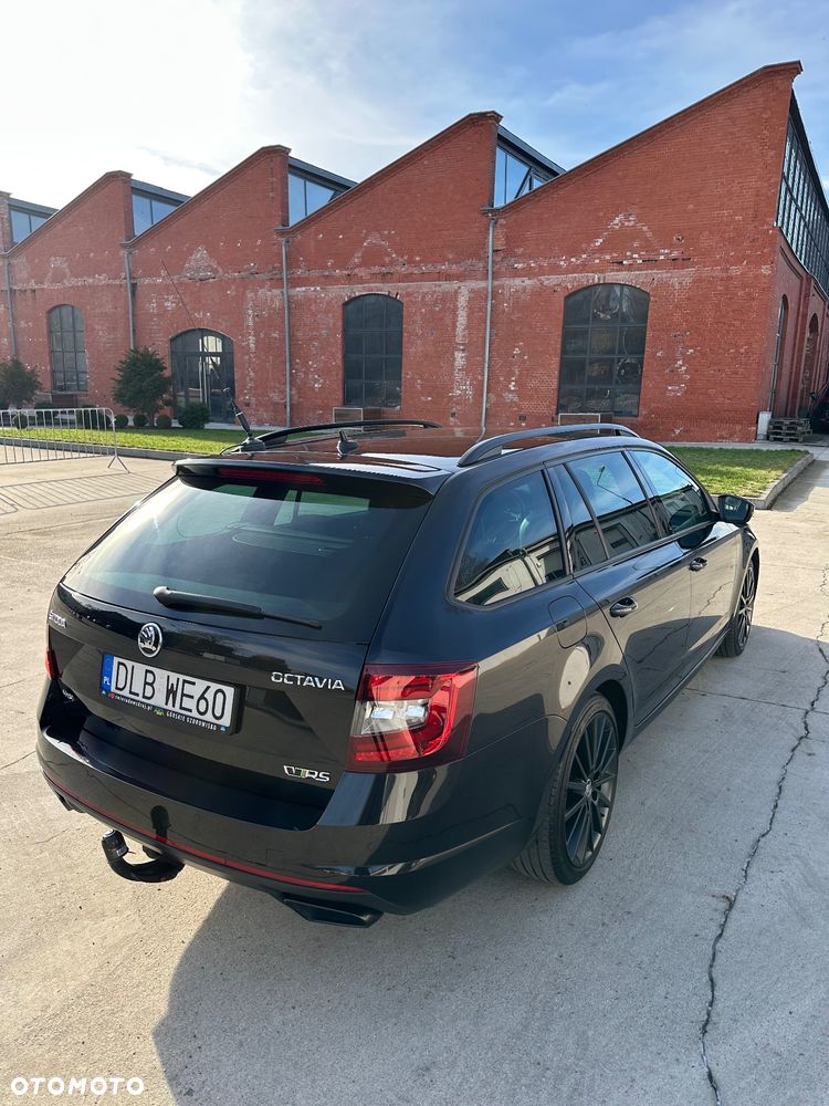 Skoda Octavia 2.0 TDI 4x4 DSG RS60 - 1
