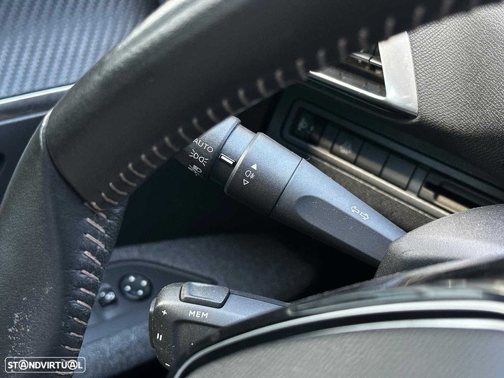 Peugeot 3008 1.5 BlueHDi Active Pack - 12