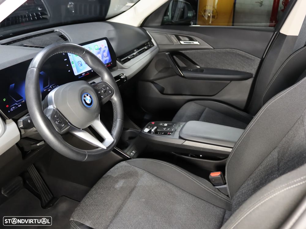 BMW X1 xDrive25e - 11