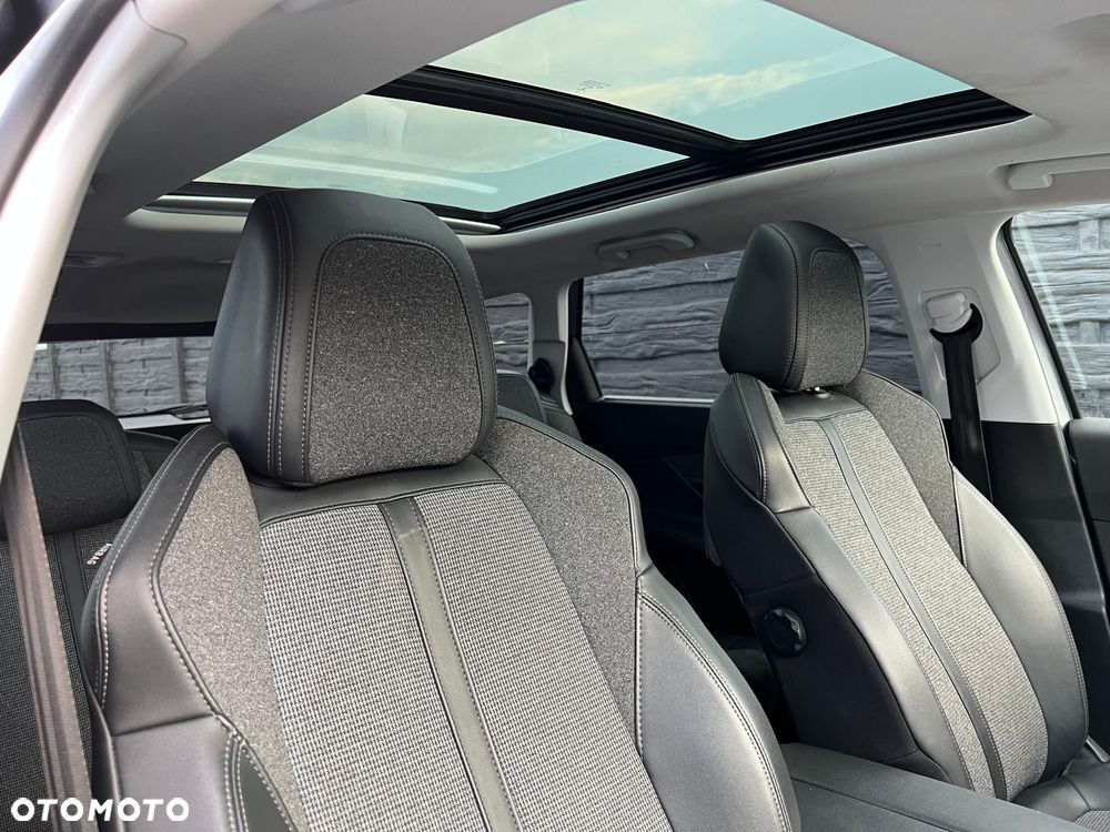 Peugeot 5008 BlueHDi 130 EAT8 Allure - 11