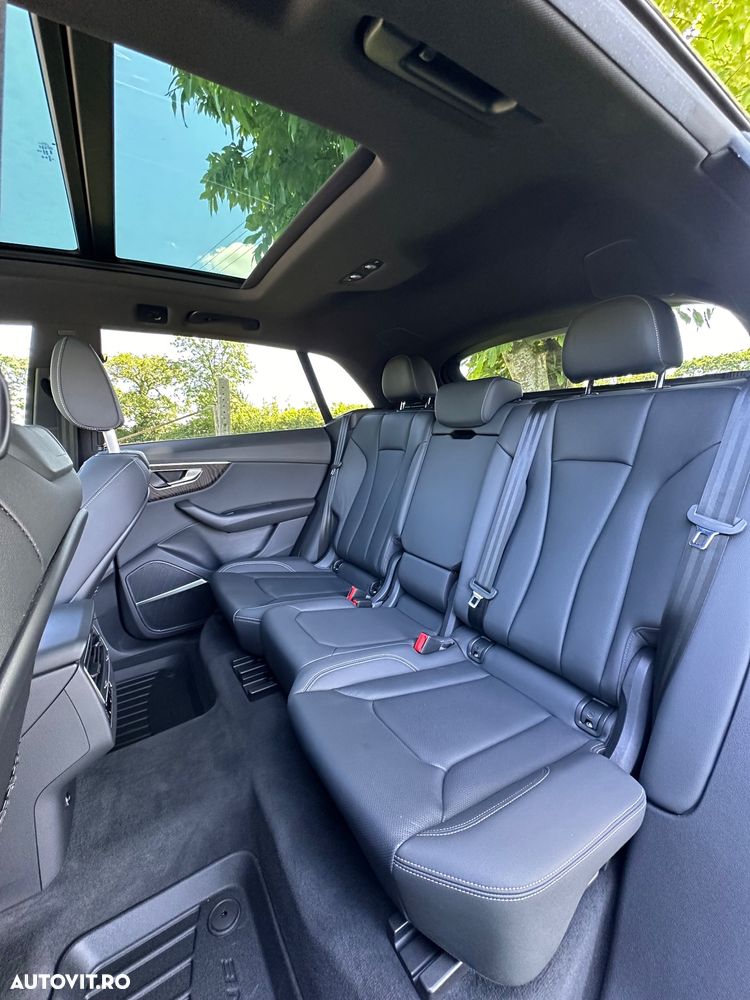 Audi Q8 SUV TFSI quattro 250 kW tiptronic S line business - 16