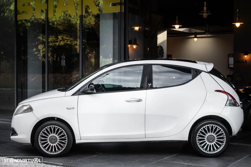 Lancia Ypsilon 1.2 S&S Urban - 3