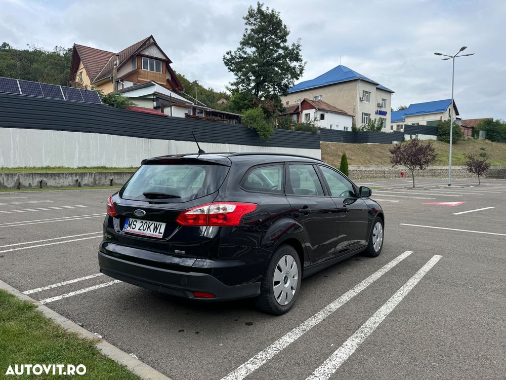 Ford Focus - 5