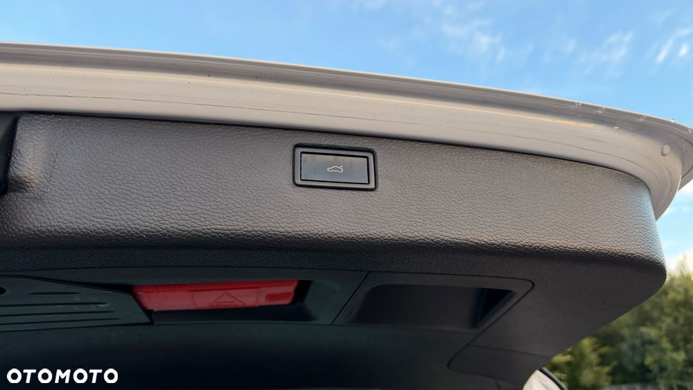 Volkswagen Passat Alltrack - 24