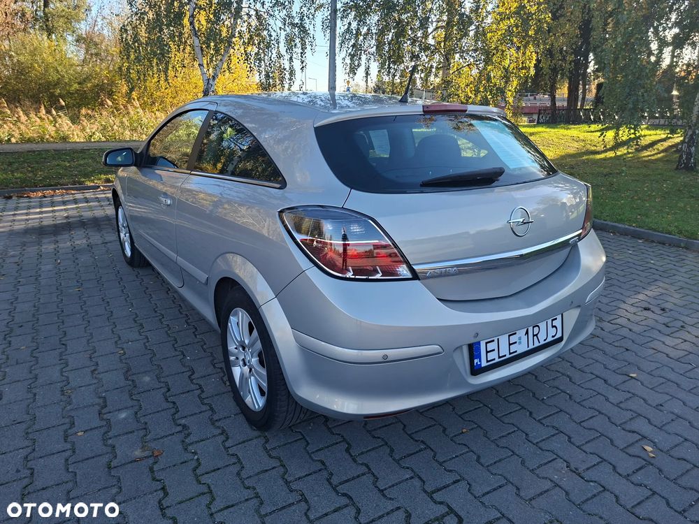 Opel Astra - 9