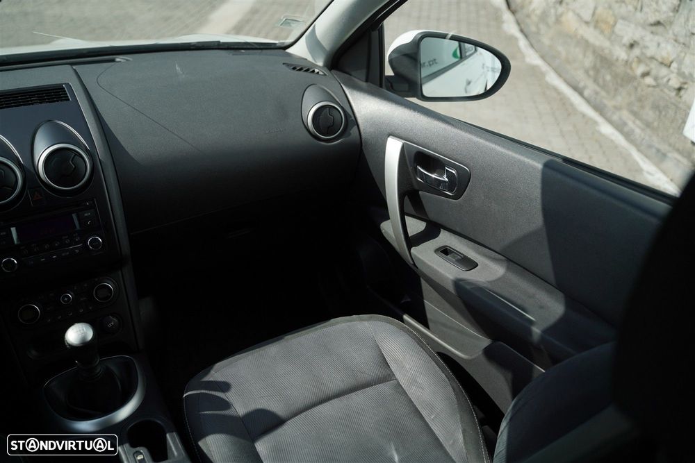 Nissan Qashqai +2 1.5 dCi Acenta - 21