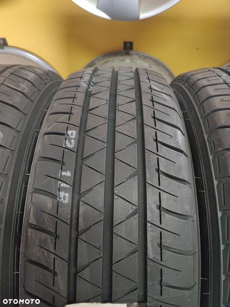 Opony letnie 205/65R16C 107/105T Yokohama BluEarth-Van RY55 | 2024 - 4