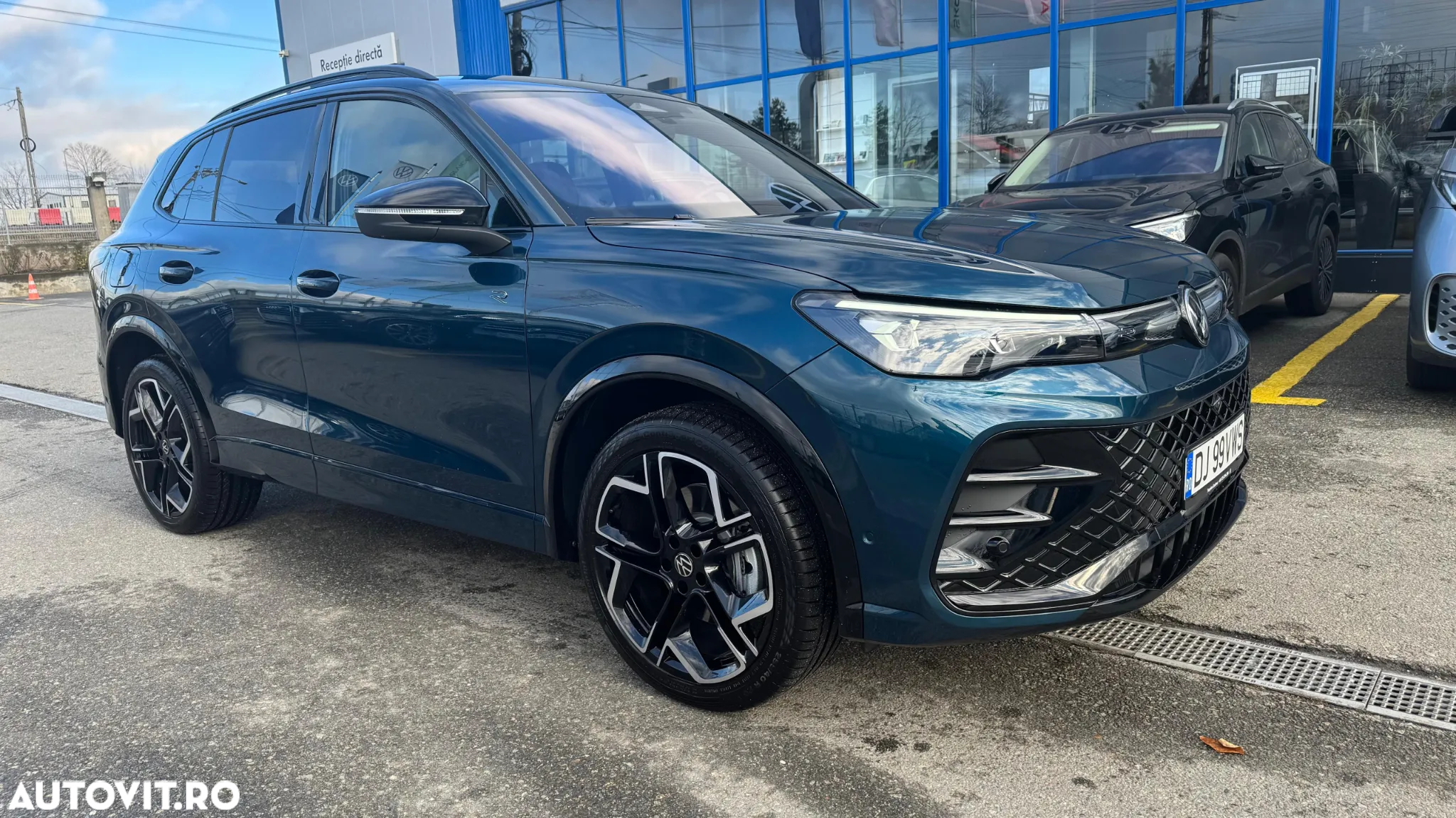 Volkswagen Tiguan 2.0 TDI DSG 4Motion R-Line - 2
