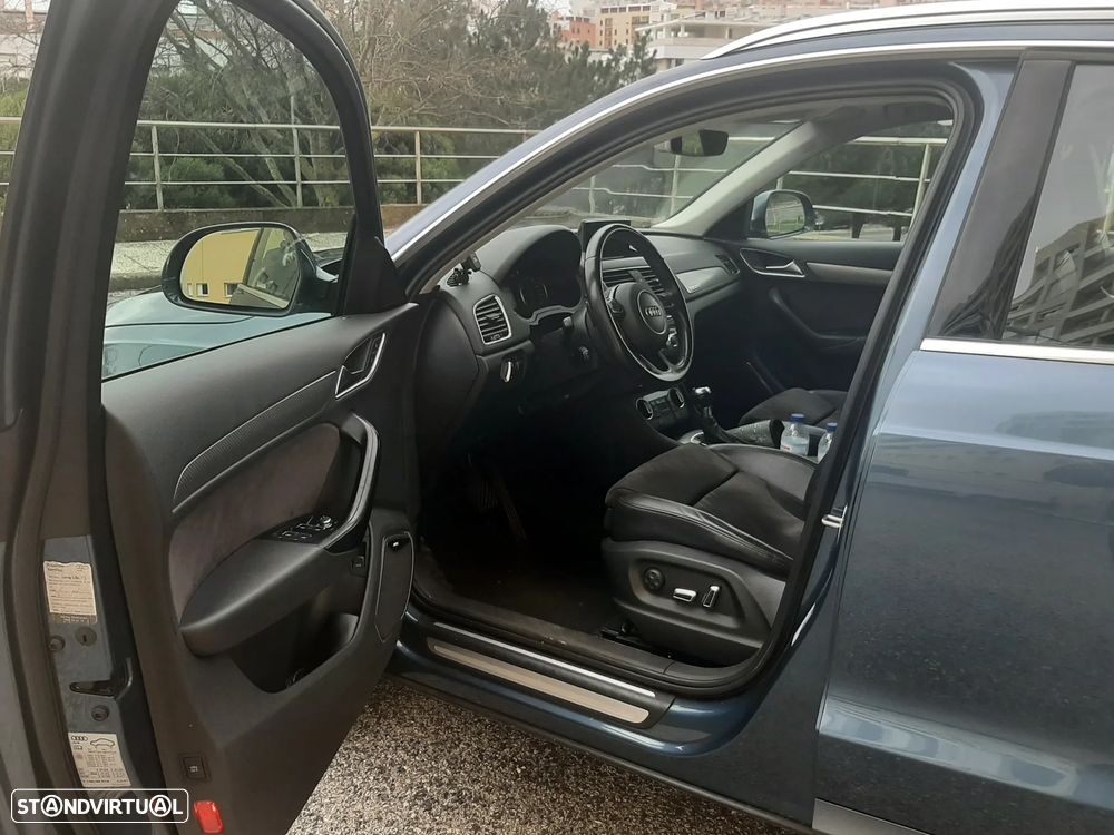 Audi Q3 2.0 TDI quattro Design S tronic - 7