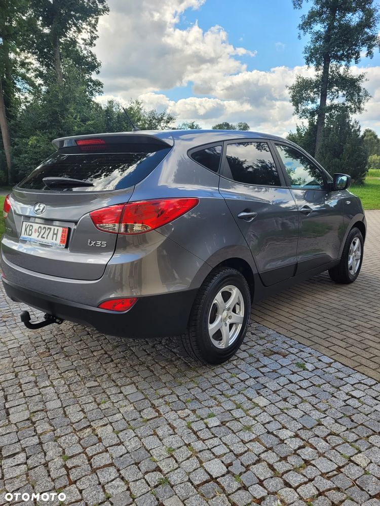 Hyundai ix35 1.6 2WD Fifa World Cup Edition - 3