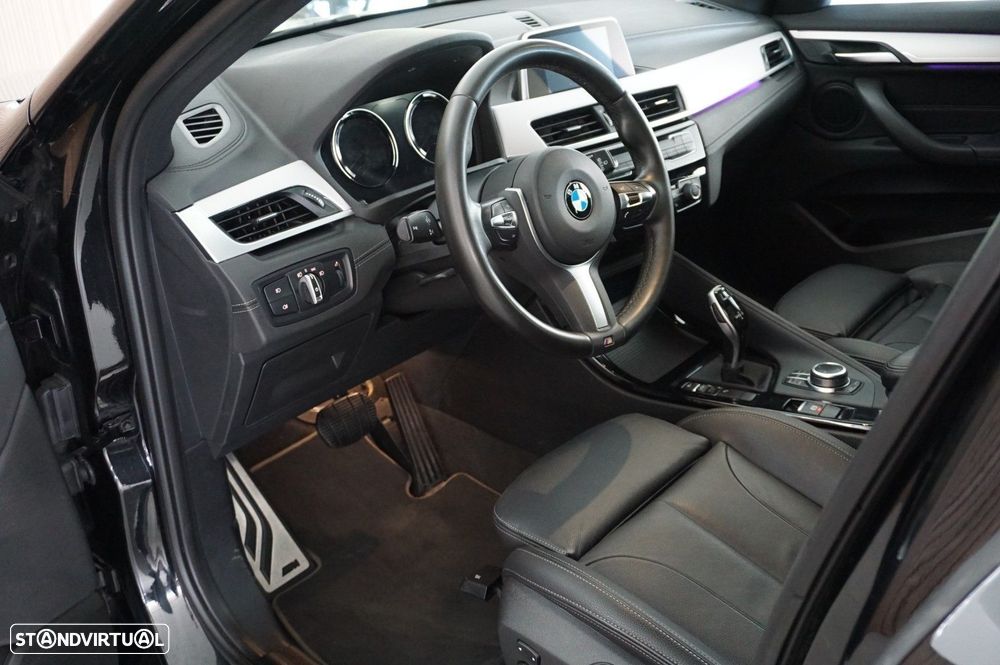 BMW X2 18 i sDrive Auto Pack 50 anos M - 6
