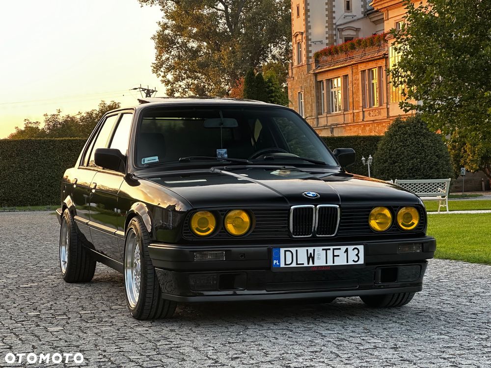 BMW Seria 3 320i - 1