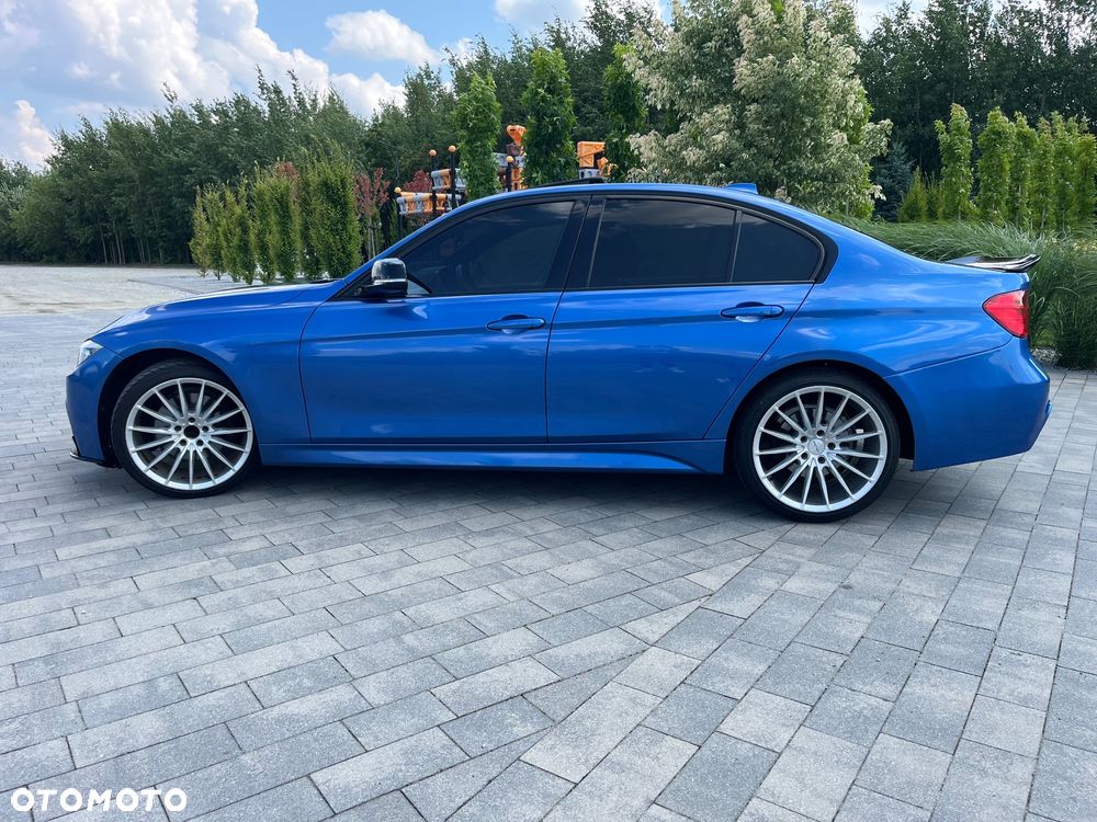 BMW Seria 3 328i M Sport - 8