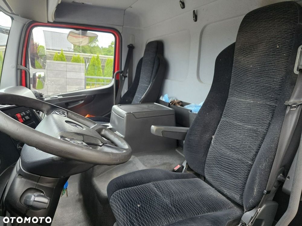 Mercedes-Benz ATEGO 823 - 13