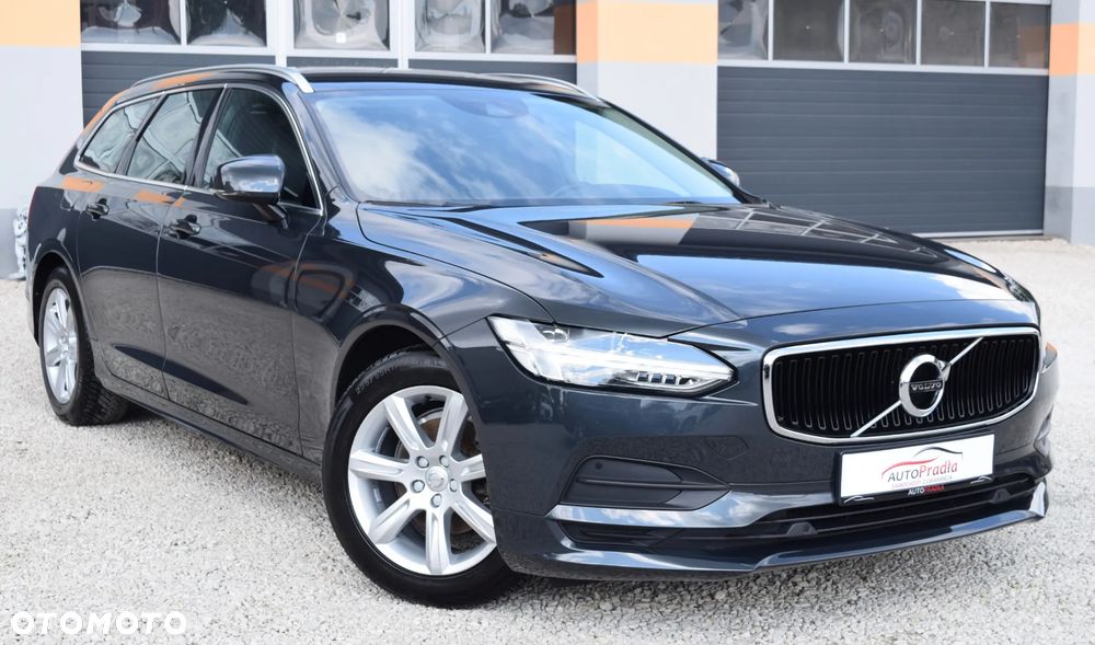 Volvo V90 D3 Momentum Pro - 4