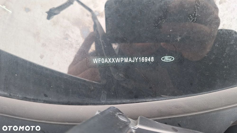 Ford Kuga 2.0 TDCi FWD Titanium - 16