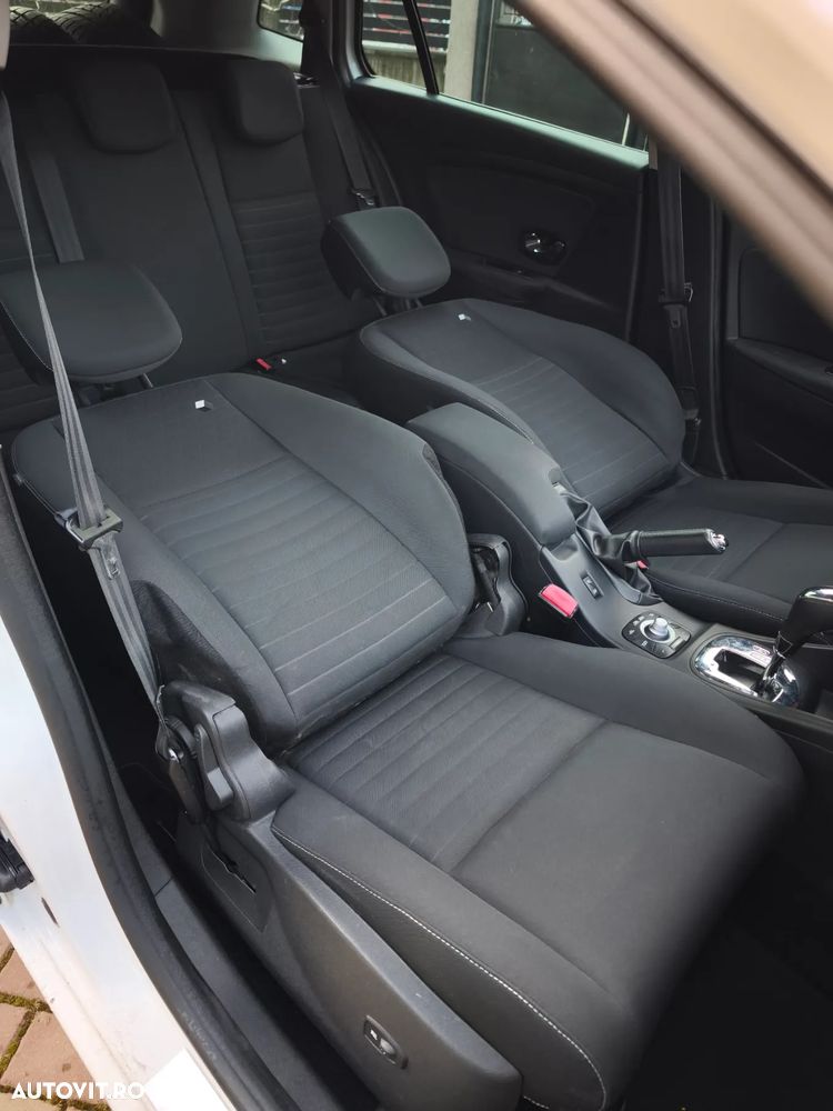 Renault Megane 1.5 dCi Dynamique Aut. - 25