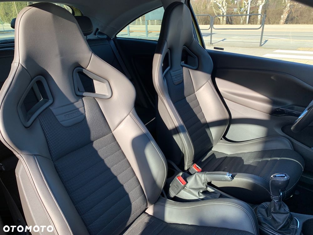 Opel Corsa 1.4 Turbo Start/Stop GSi - 12