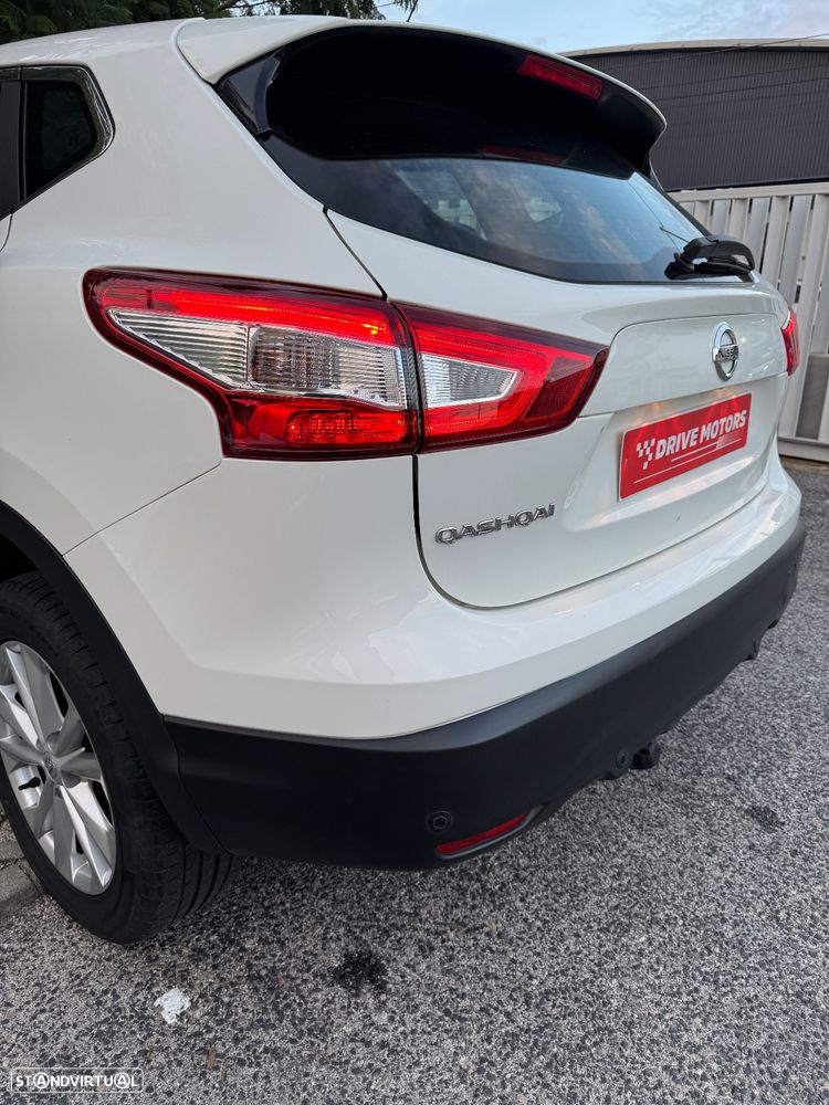 Nissan Qashqai 1.2 DIG-T Acenta Xtronic - 12