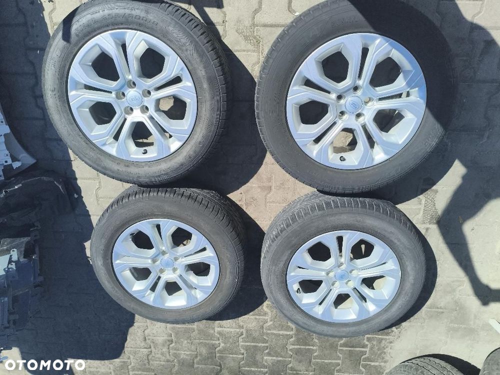 LAND ROVER EVOQUE KOLA 18 SUPER STAN OPONY 2021R - 1
