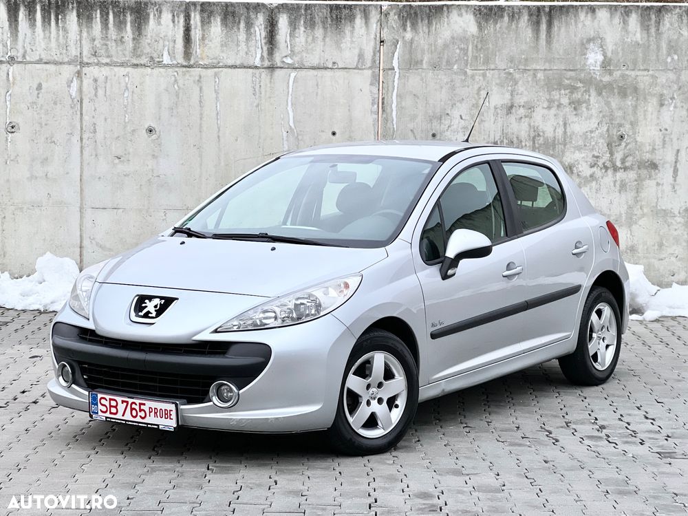 Peugeot 207 95 VTi Urban Move - 1