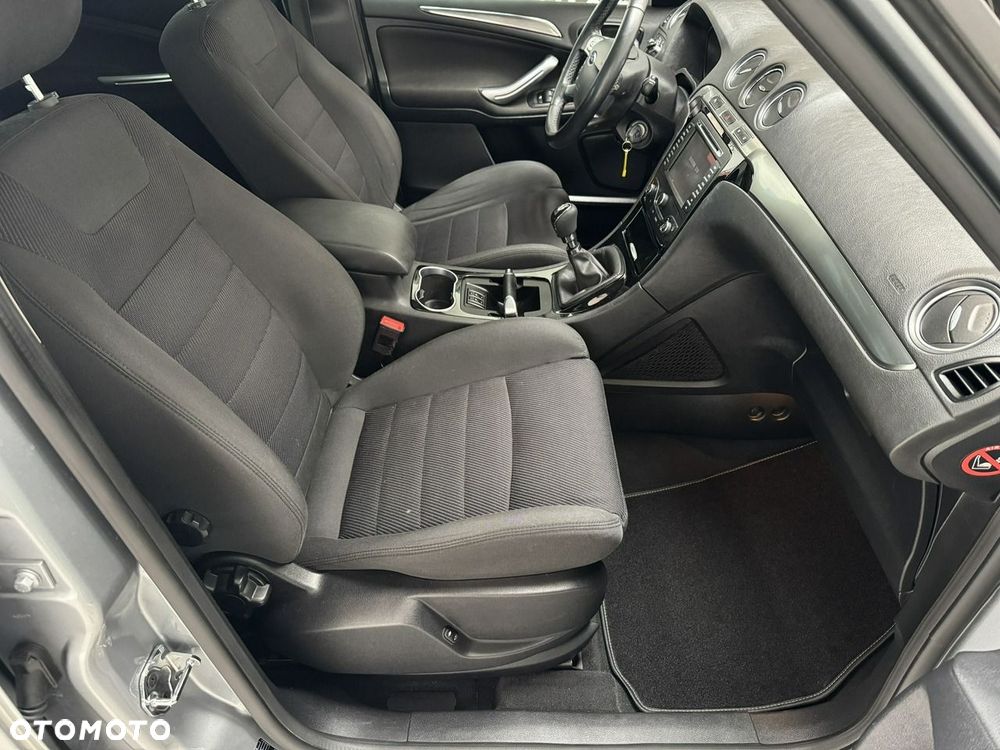 Ford S-Max 2.0 TDCi DPF Titanium - 19