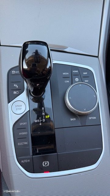 BMW 320 e Aut. Luxury Line - 11