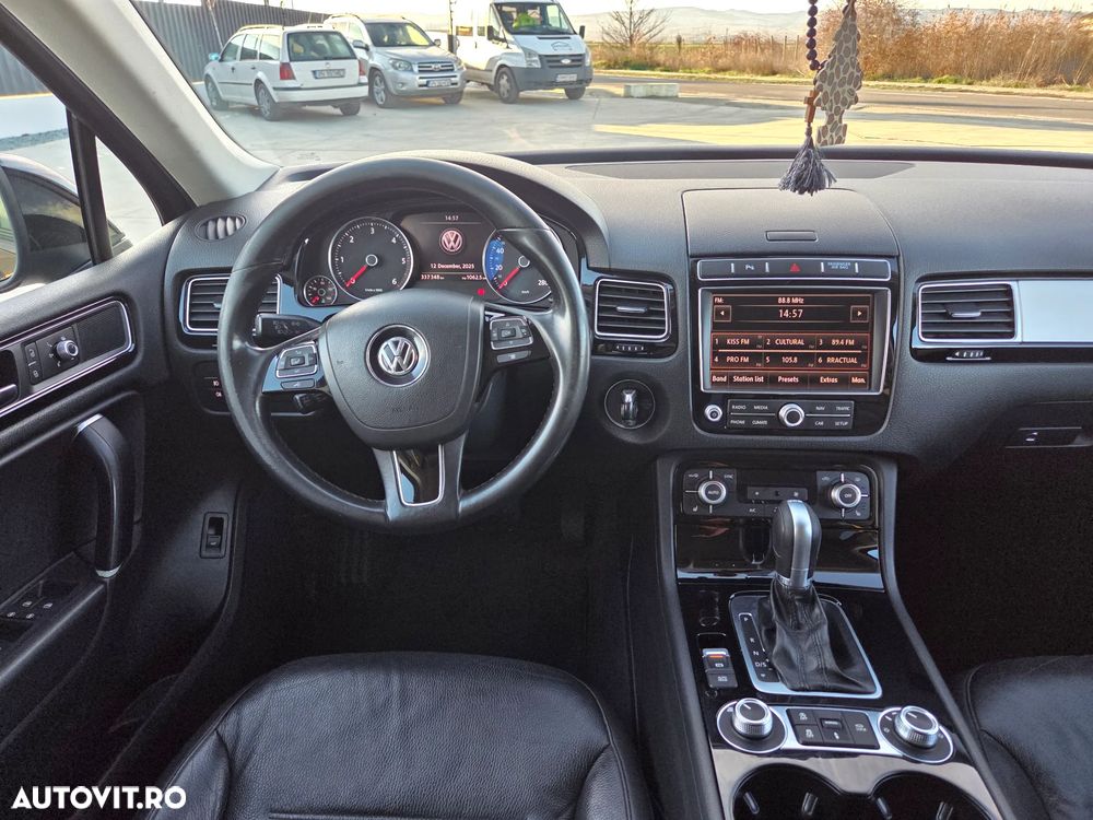 Volkswagen Touareg 3.0 V6 TDI SCR Blue Motion DPF Automatik - 12