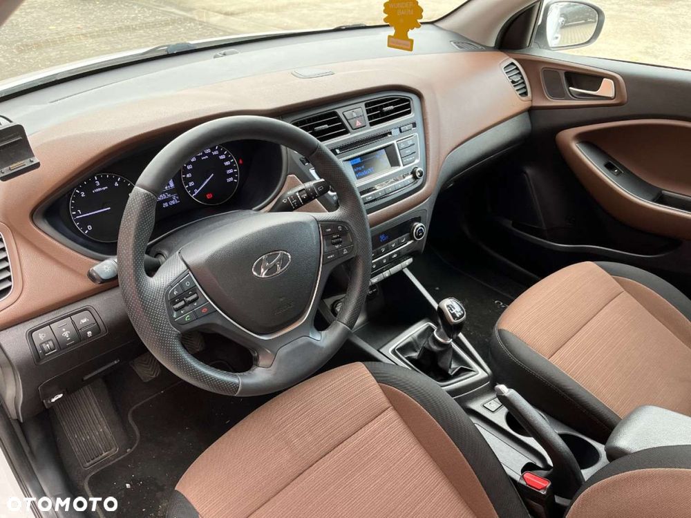 Hyundai i20 1.4 CRDI Comfort - 8