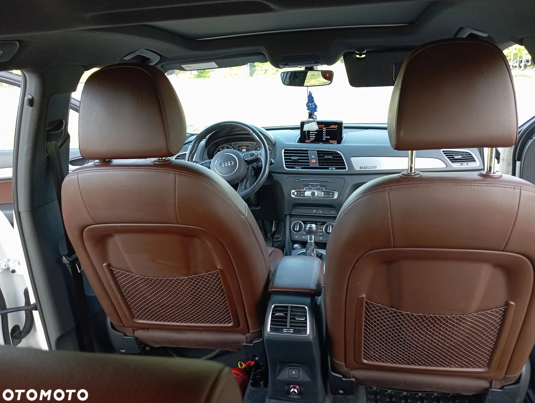 Audi Q3 2.0 TFSI quattro S tronic - 24