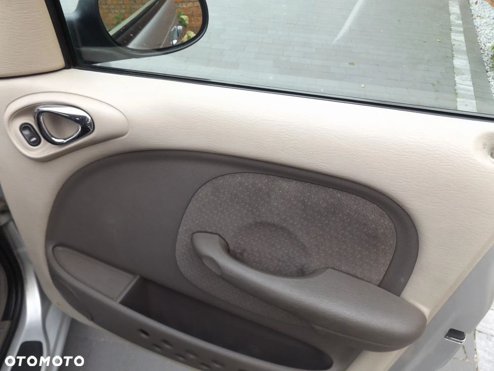 Chrysler PT Cruiser - 23