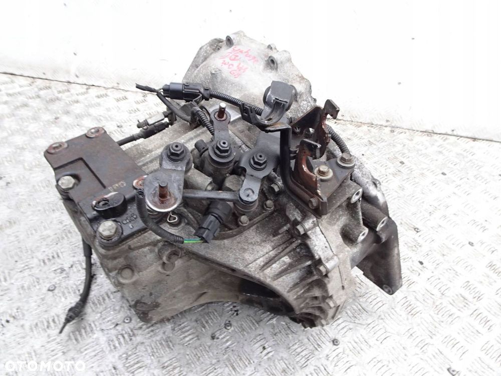 skrzynia biegów kia sportage ii 2.0 crdi 4x4 - 7