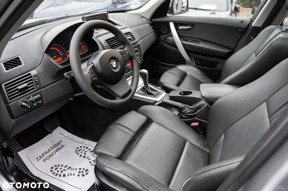 BMW X3 2.5i - 16