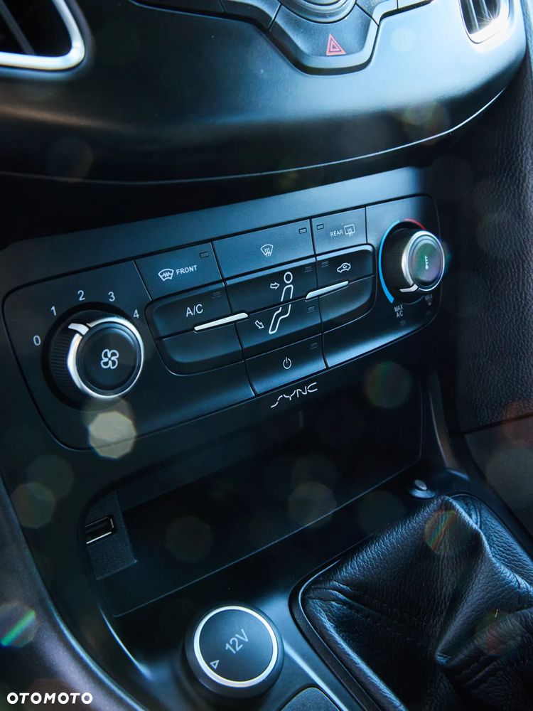 Ford Focus - 17