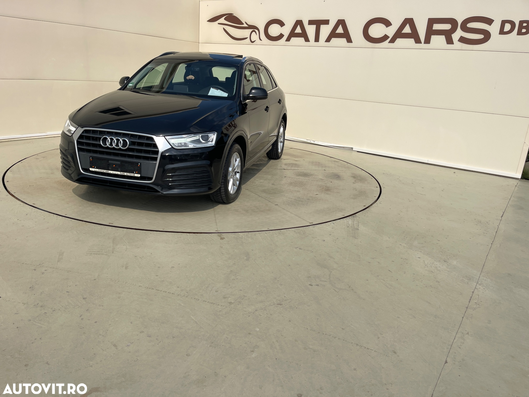Audi Q3 2.0 35 TDI S tronic - 3