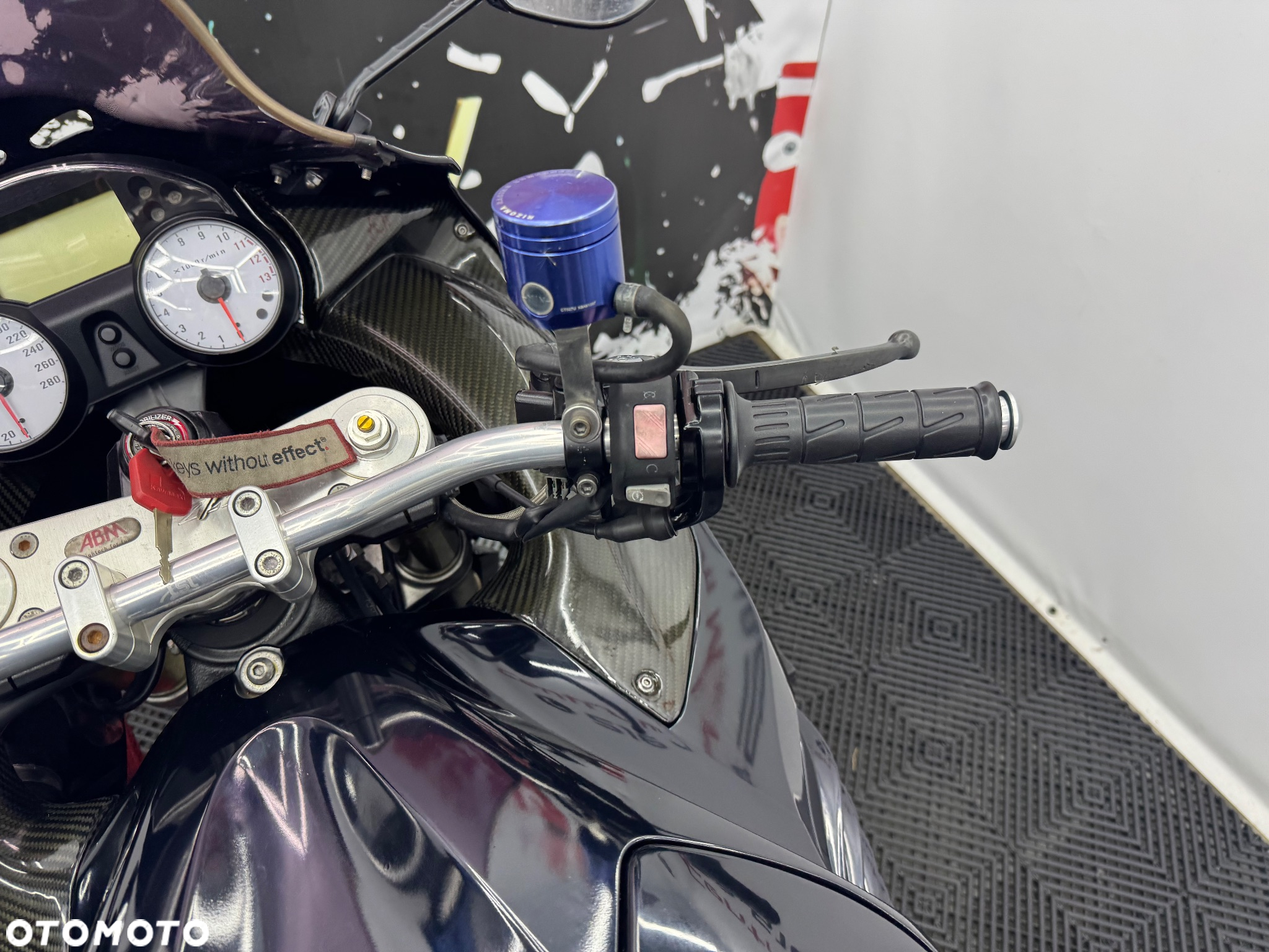 Kawasaki ZZR - 27