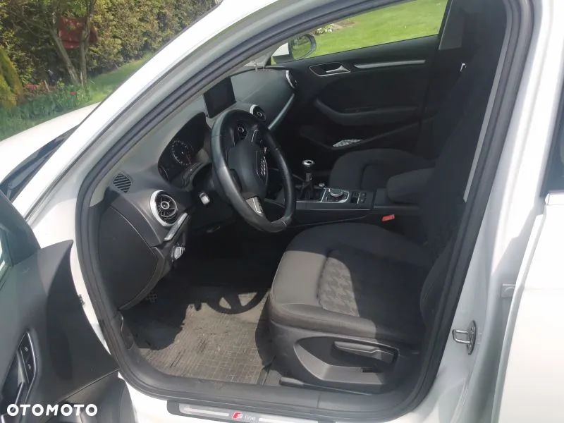Audi A3 Sportback 1.2 TFSI Attraction - 7
