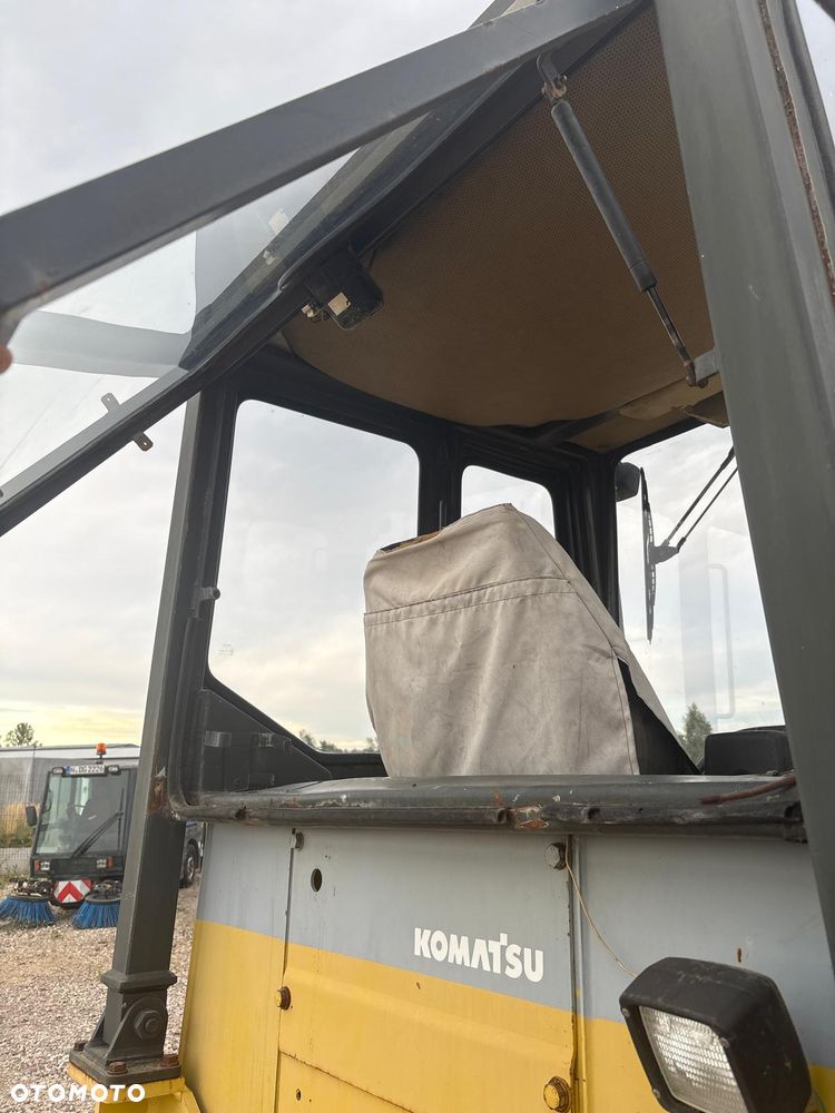 Komatsu D31P-20 - 9