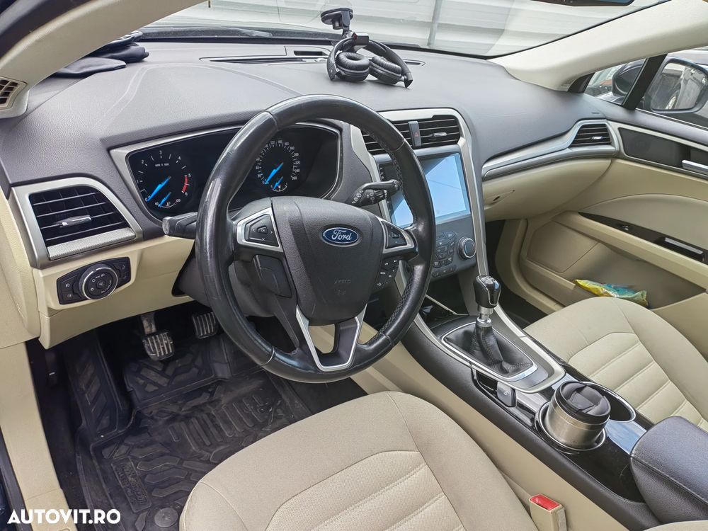 Ford Mondeo - 4