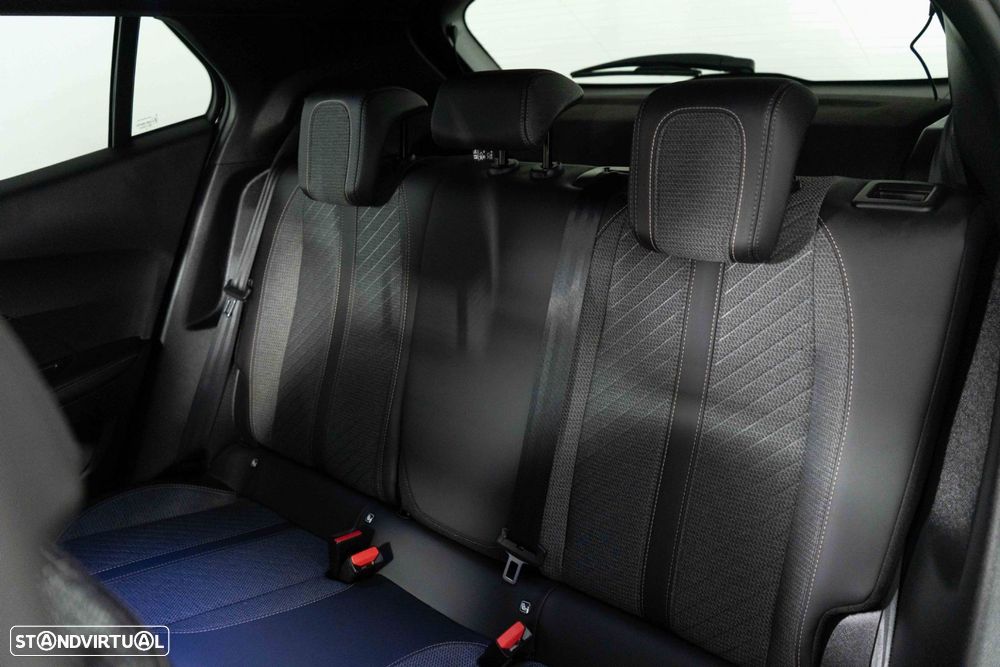 Peugeot 2008 1.2 PureTech Allure Pack - 10