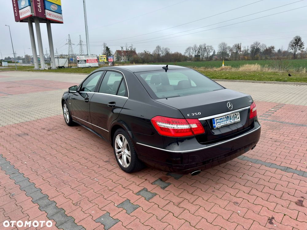 Mercedes-Benz Klasa E 350 CDI BlueEff Avantgarde - 5