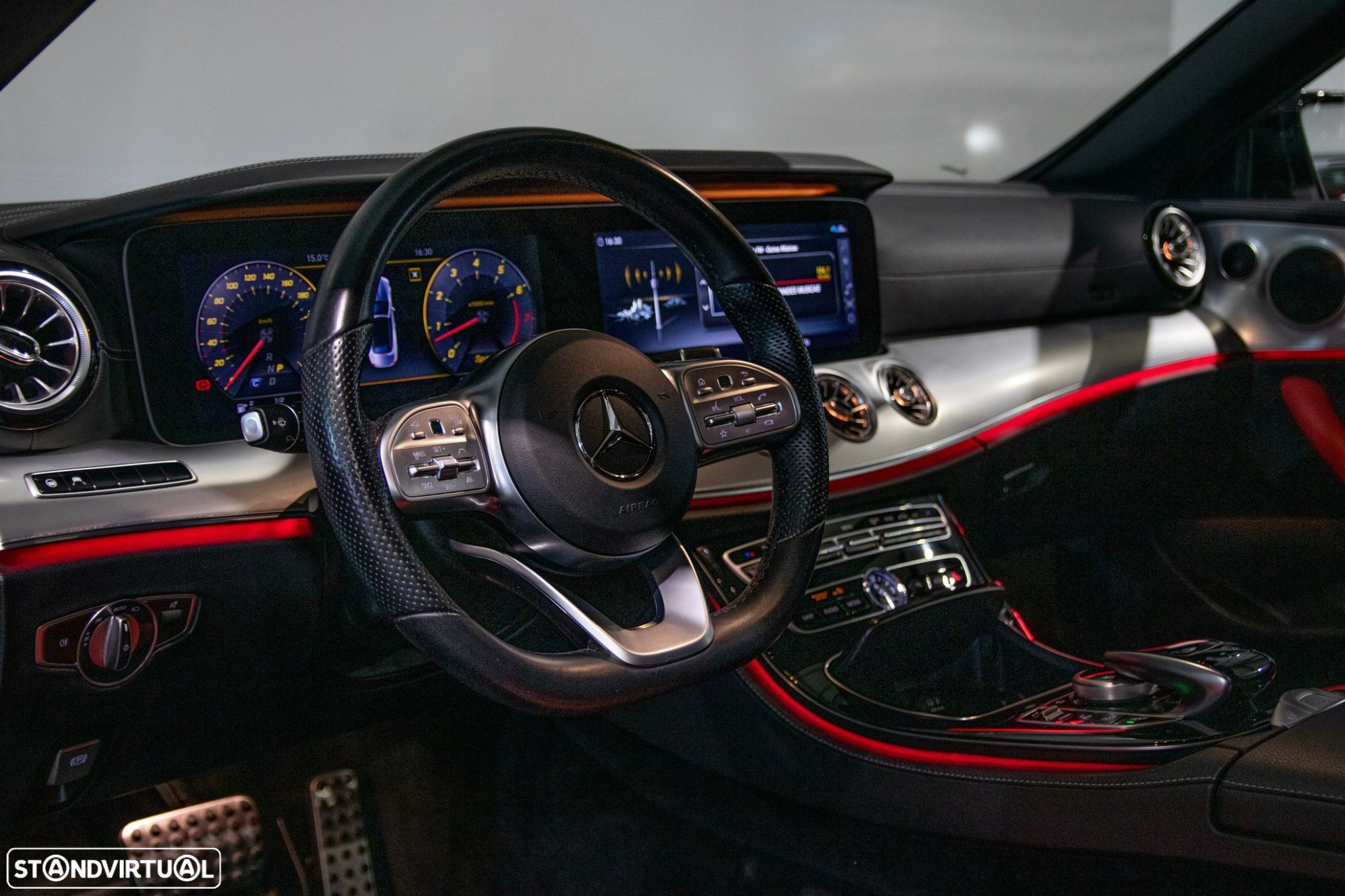 Mercedes-Benz E 450 4-Matic AMG Line Aut. - 33