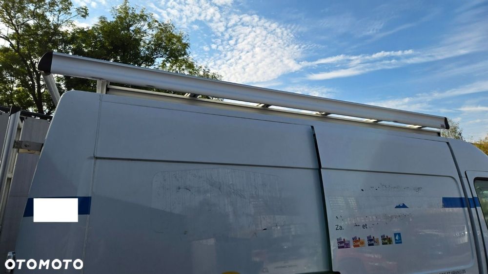 Nissan Interstar - 27