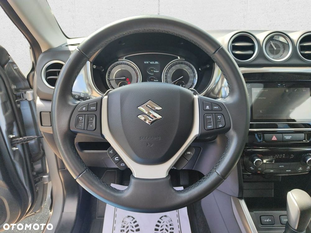 Suzuki Vitara - 16
